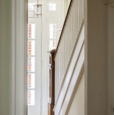 interior-design-wentworth-foyer-stairwell