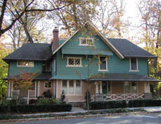 Shingle Style house