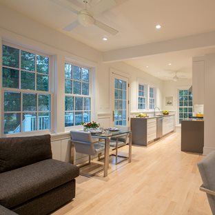 open floor plan between a kitchen and living room